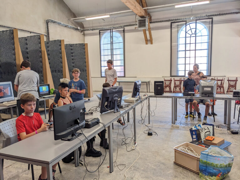 PXL_20230708_132927564.MP