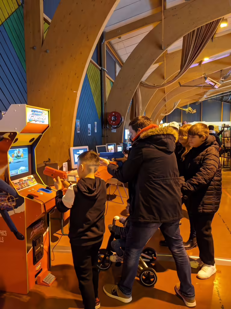 received_1125365838491082–960