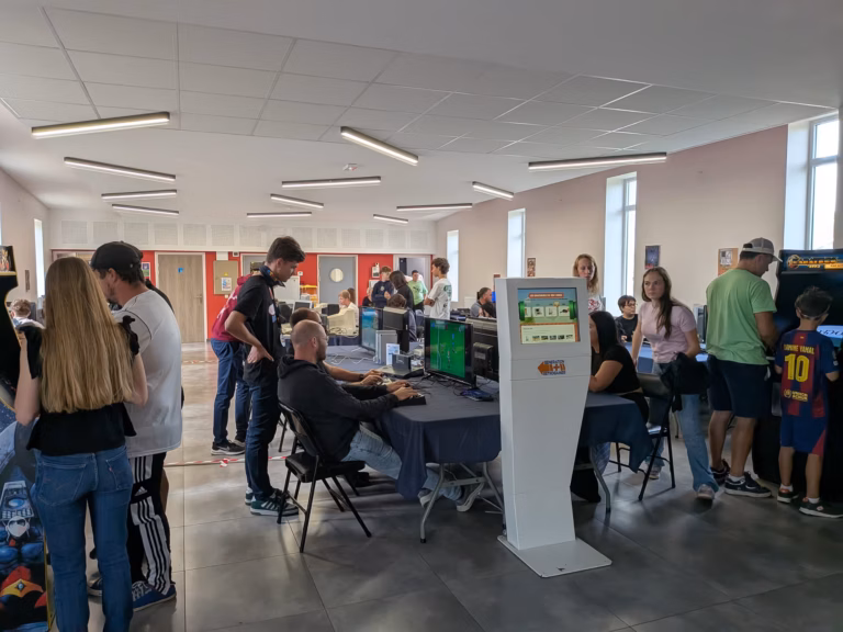 PXL_20250831_122142794.MP_result